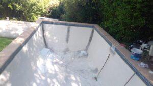 pool repairs in longbeach