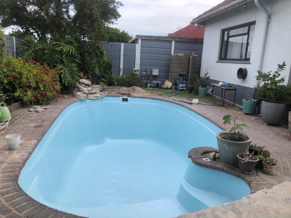 pool repairs in franschhoek