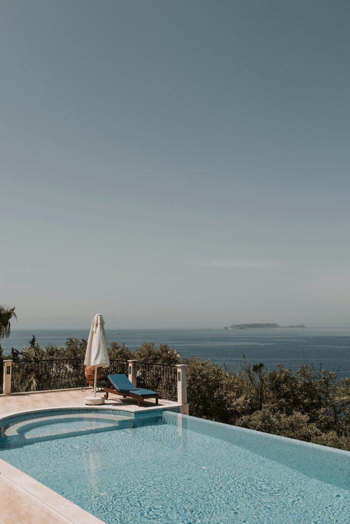 pool installation in the crest, cape town