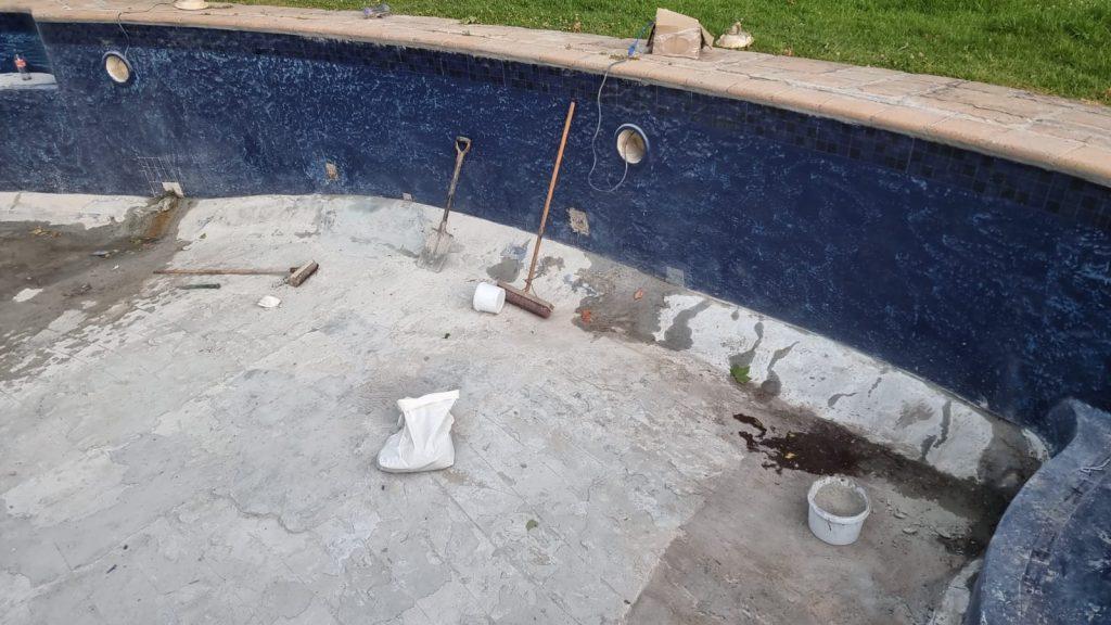 pool installation in mouille point