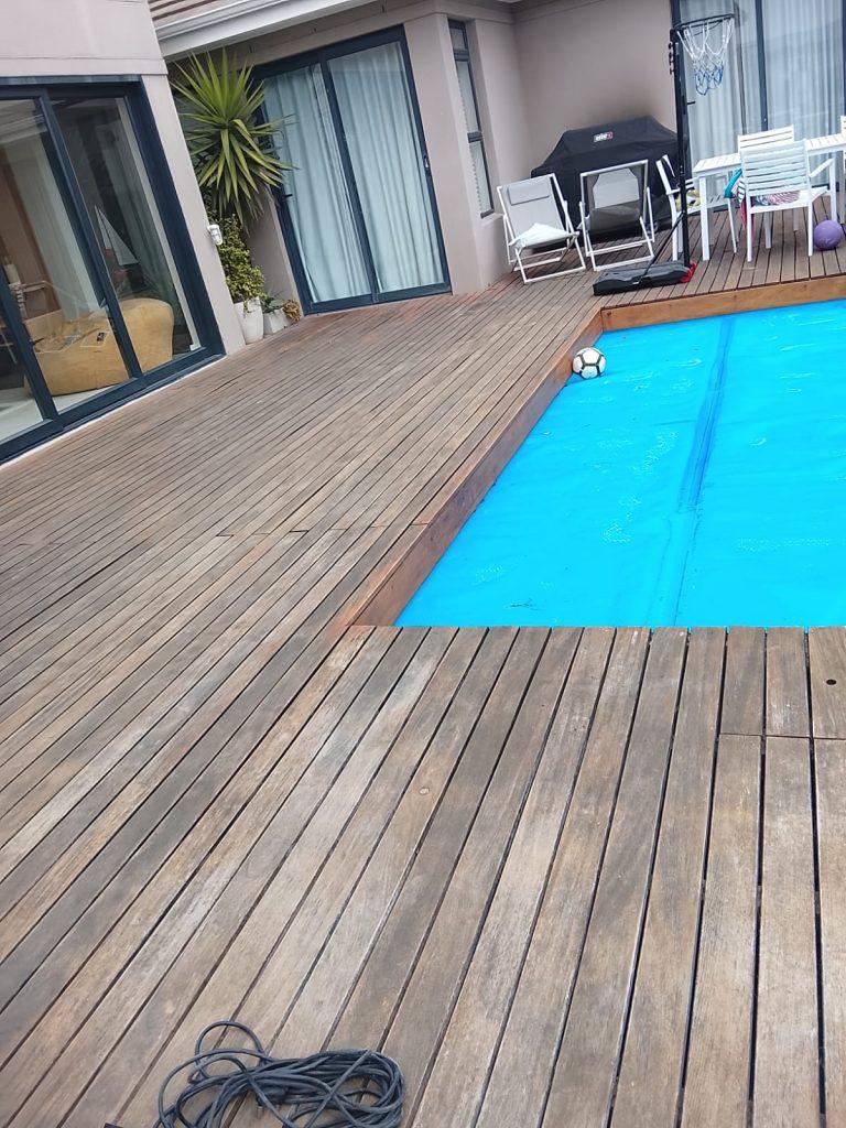 pool installation in blanco